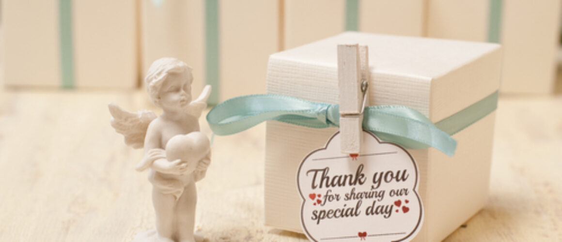 Creating a memorable guest experience: ideas for wedding favours and activities